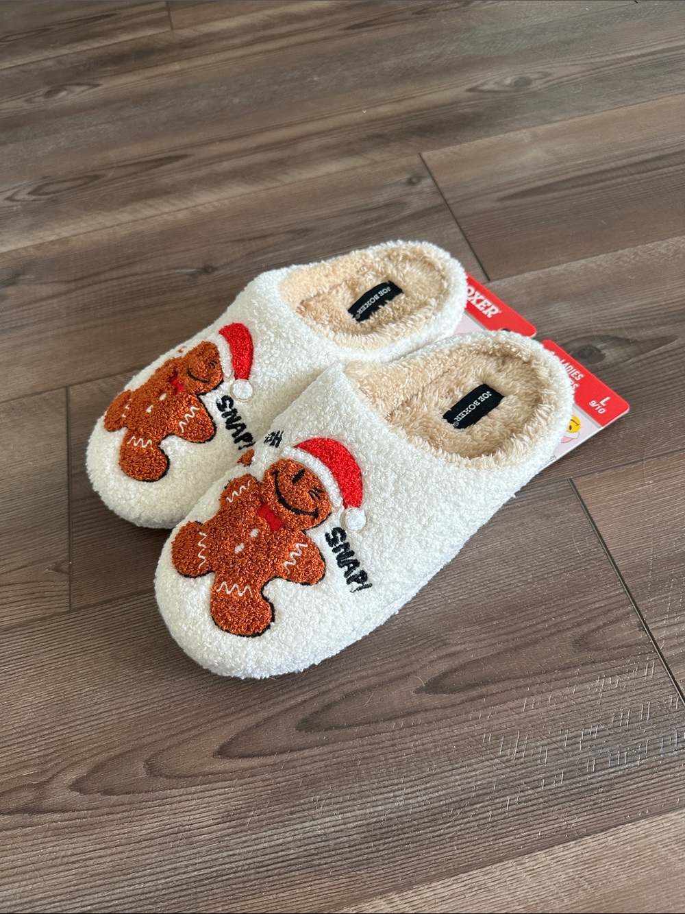 Gingerbread Man Slippers - Picture 7 of 8